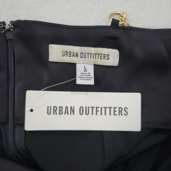 Urban Outfitters Cowl Neck Mini Dress in Black with Gold Chain Straps Size L - Picture 3 of 5